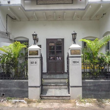 The Corner Courtyard Hotel Kolkata Ngoại thất bức ảnh